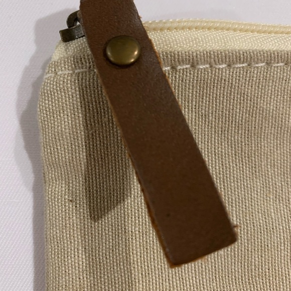 Personalized Jute Makeup Cosmetic Storage Bag Custom Embroidery - Picture 6 of 9